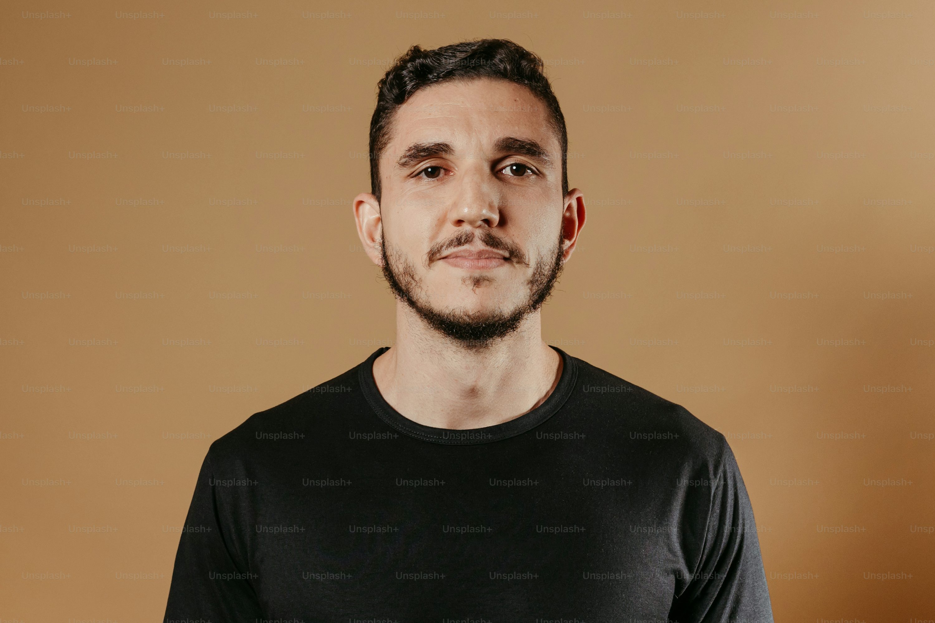 Robert Chen, Operations Director